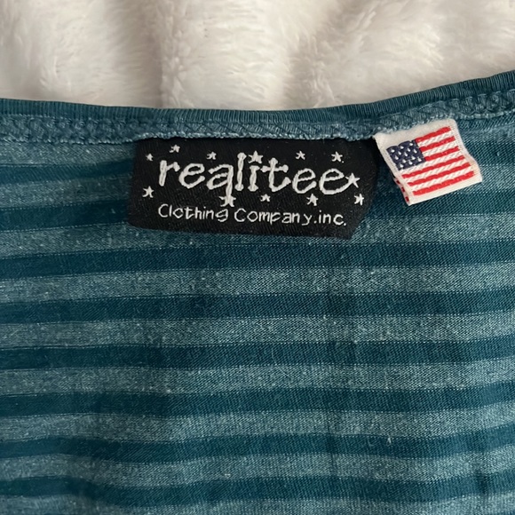 Striped long sleeve - Picture 2 of 2